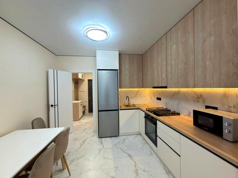 квартира по адресу Высочана ул., 18