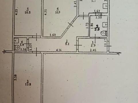 комерційна за адресою Космонавтів вул., 6