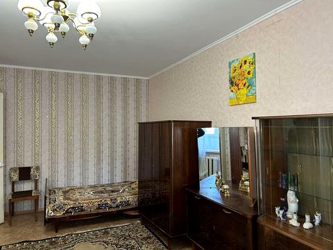 квартира за адресою Калинова вул., 61