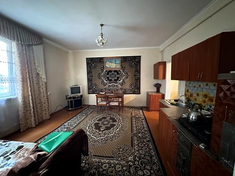 будинок за адресою Молодіжна вул., 30