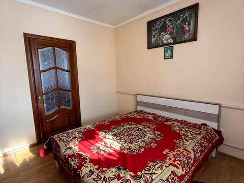 будинок за адресою Миру