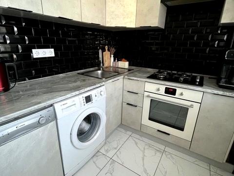 квартира по адресу Гната Хоткевича ул., 79