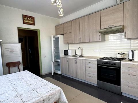 будинок за адресою Шкільна