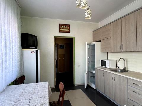 будинок за адресою Шкільна