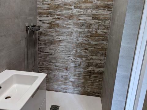 будинок за адресою Озерна