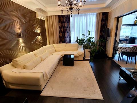 квартира за адресою Одеса, Добровольців вул. (Маршала Говорова), 10б