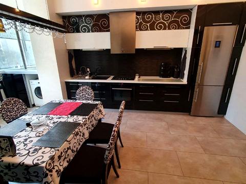 квартира за адресою Одеса, Добровольців вул. (Маршала Говорова), 10б