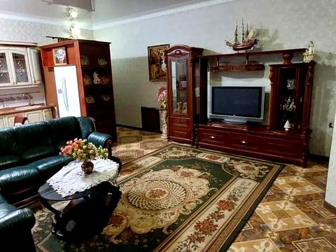 будинок за адресою Сінна вул., 1