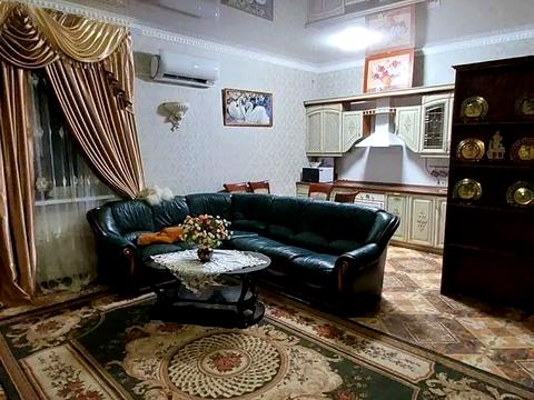 будинок за адресою Сінна вул., 1