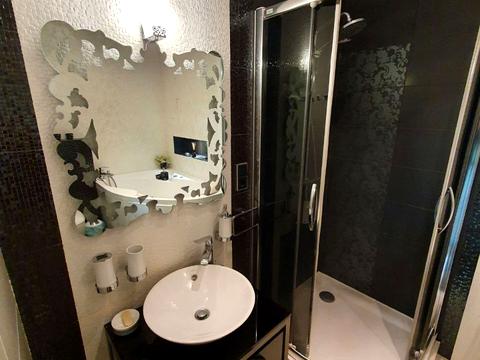 квартира за адресою Одеса, Добровольців вул. (Маршала Говорова), 10б