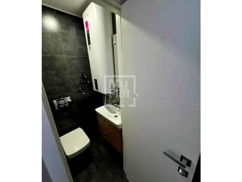 квартира за адресою Гетьмана Кирила Розумовського вул. (Миколи Краснова), 12