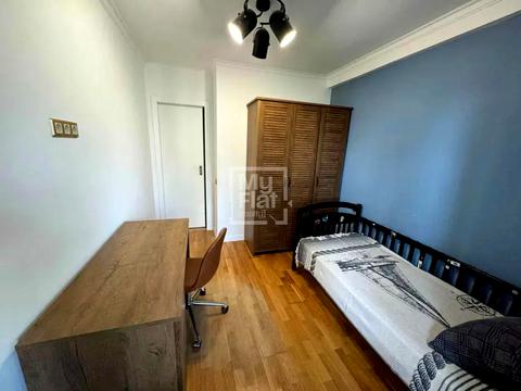 квартира за адресою Гетьмана Кирила Розумовського вул. (Миколи Краснова), 12