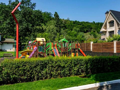 будинок за адресою Київська вул.