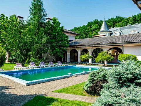 будинок за адресою Київська вул.