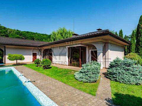 будинок за адресою Київська вул.