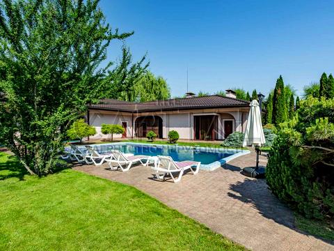 будинок за адресою Київська вул.