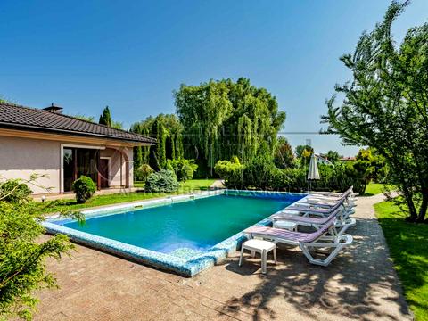 будинок за адресою Київська вул.