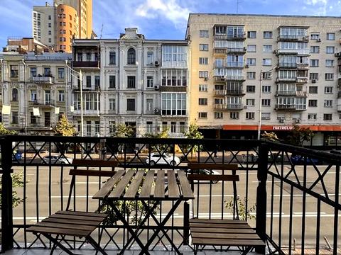 квартира за адресою Саксаганського вул., 12-А