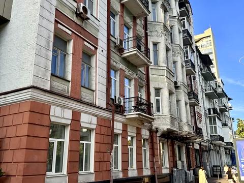 квартира за адресою Саксаганського вул., 12-А