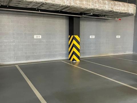 паркомісце за адресою Володимира Вернадського вул. (Дзержинського), 35-Н