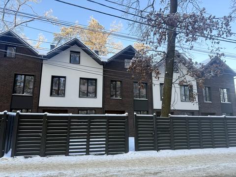 будинок за адресою Василя Стуса вул. (Пушкінська)