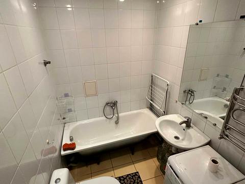 квартира за адресою Лесі Українки вул., 11