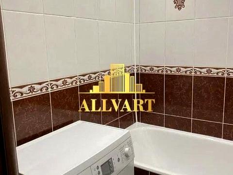 квартира за адресою Київ, Романа Шухевича просп. (Генерала Ватутіна), 12-А