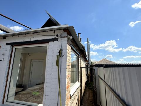 дом по адресу Виктора Духовченко ул. (Цюрупы)