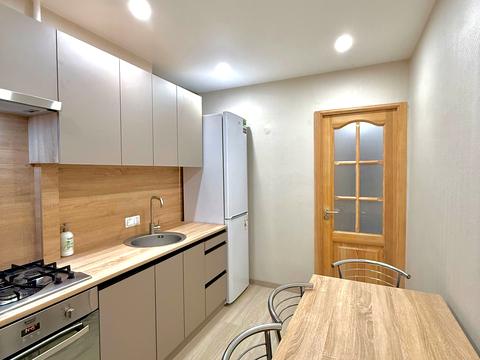 квартира за адресою Фестивальний пров., 4