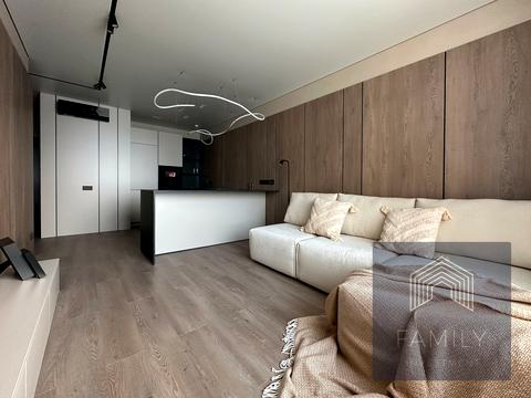 квартира за адресою Дніпровська набережна вул., 15-Є