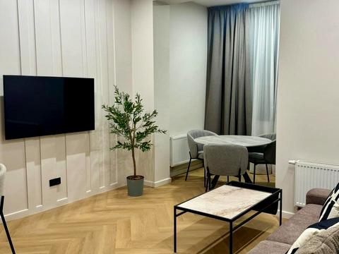 квартира за адресою Київ, Богдана Хмельницького вул., 58-А