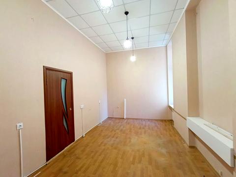 коммерческая по адресу Героїв у ул. (Театральна), 10