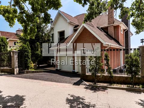 дом по адресу Зелёный Гай ул.