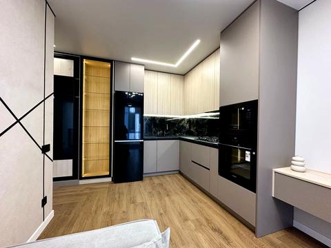 квартира по адресу Высочана ул., 18