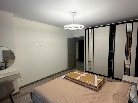 квартира за адресою Юліана Пелеша вул., 1