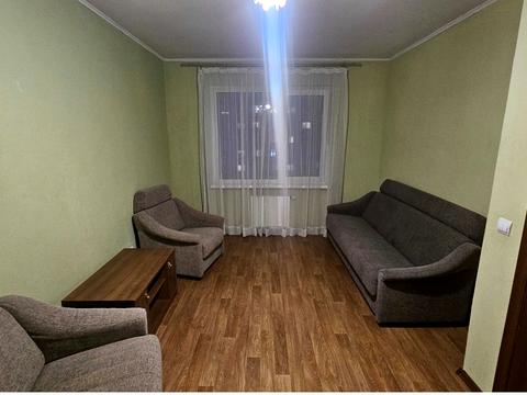 квартира за адресою Бориса Гмирі вул., 12-Б