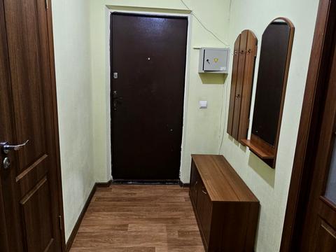 квартира за адресою Бориса Гмирі вул., 12-Б