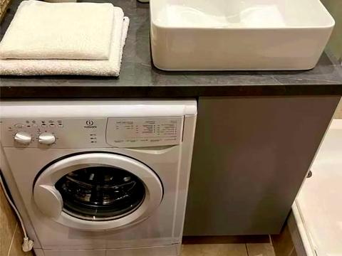 квартира за адресою Сім'ї Кульженків вул. (Петра Дегтяренка), 37