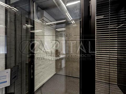 комерційна за адресою Київ, Олександра Мишуги вул., 6