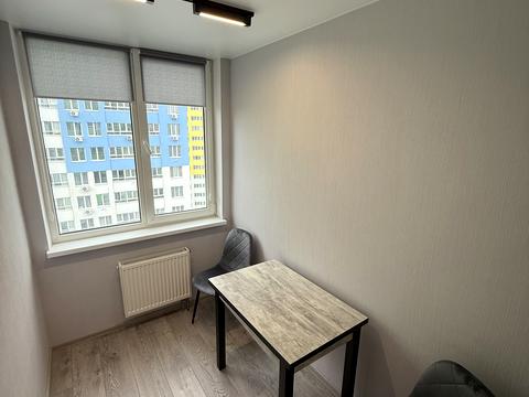 квартира за адресою Василя Симоненка вул., 107-А