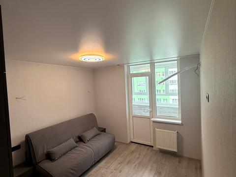 квартира за адресою Василя Симоненка вул., 107-А