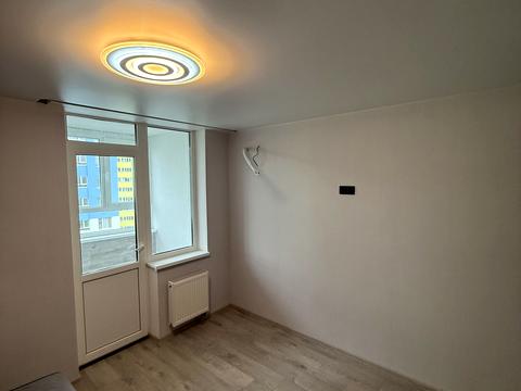 квартира за адресою Василя Симоненка вул., 107-А