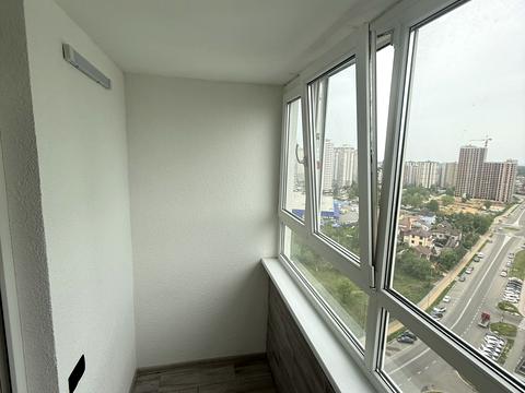 квартира за адресою Василя Симоненка вул., 107-А