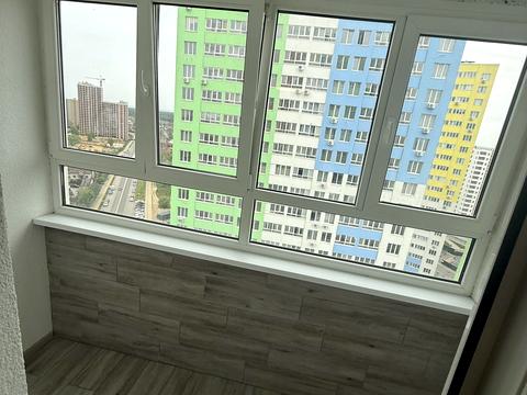 квартира за адресою Василя Симоненка вул., 107-А