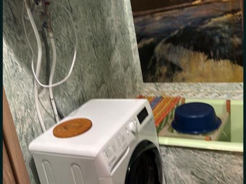 квартира за адресою Академіка Єфремова вул. (Командарма Уборевича), 17