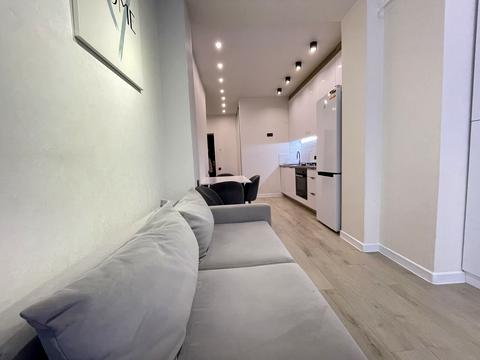 квартира по адресу Молодіжна ул., 4