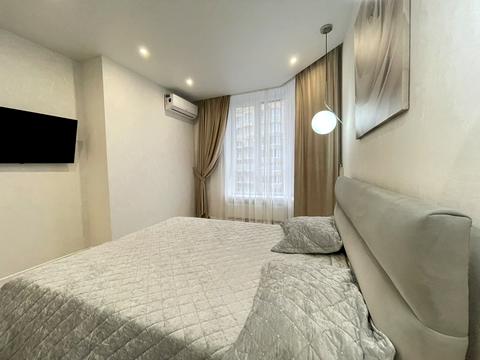 квартира по адресу Молодіжна ул., 4