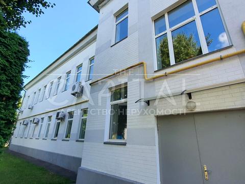 комерційна за адресою Київ, Вінстона Черчилля вул. (Червоноткацька), 43