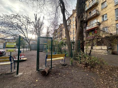 квартира за адресою Богдана Хмельницького вул., 1