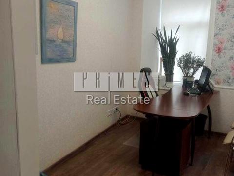 комерційна за адресою Кудрявська вул., 5